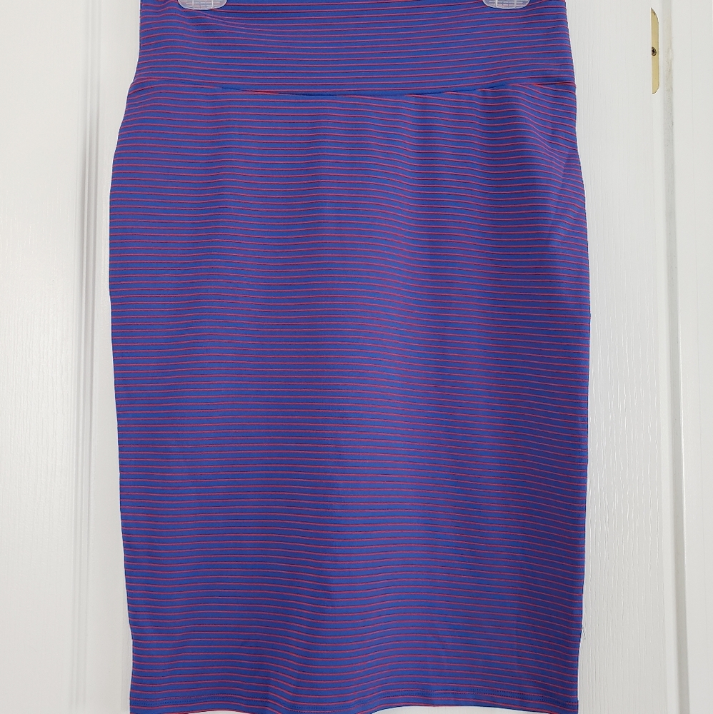 Lularoe cassie sz small